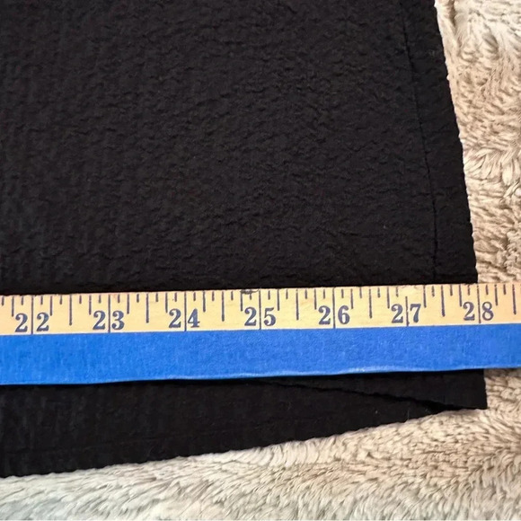 Orvis Ladies' ¾ Sleeve Split Neck Top, Large , Black( BoxT ) - Picture 8 of 10